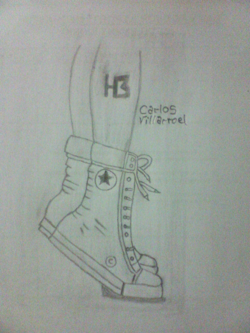 Esp Eng zapatos converse dibujado a lapiz. pencil drawing